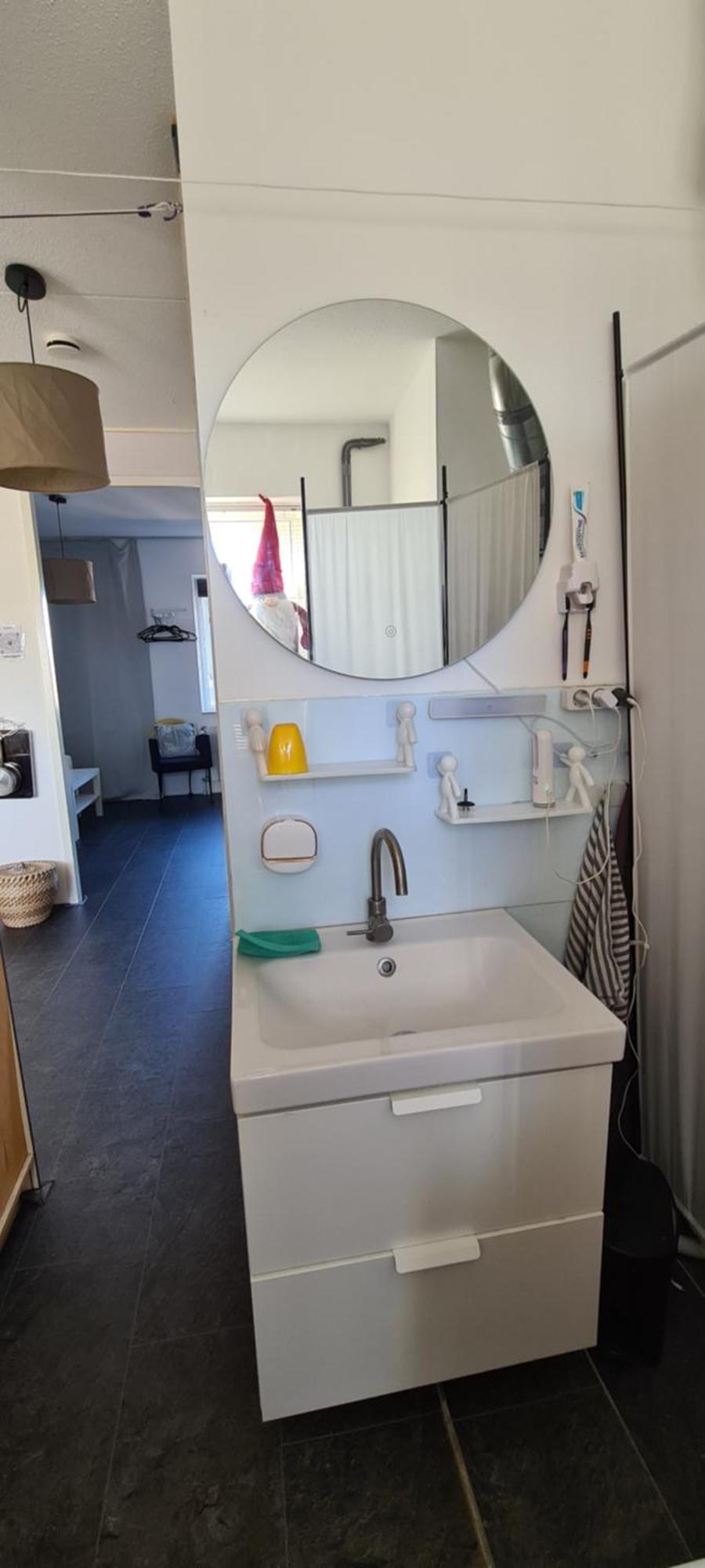 Airbnb 'Logeren Aan Het Plein' In Het Centrum Van Meppel Room photo