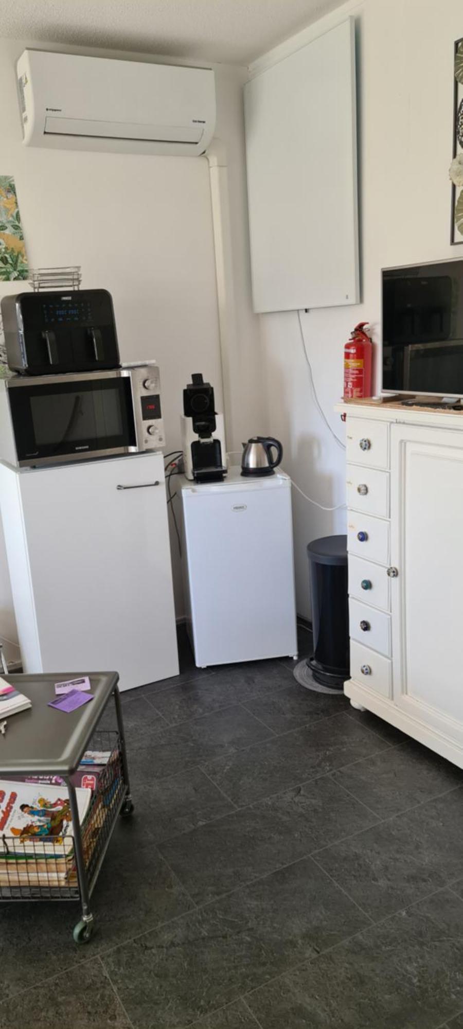 Airbnb 'Logeren Aan Het Plein' In Het Centrum Van Meppel Exterior photo